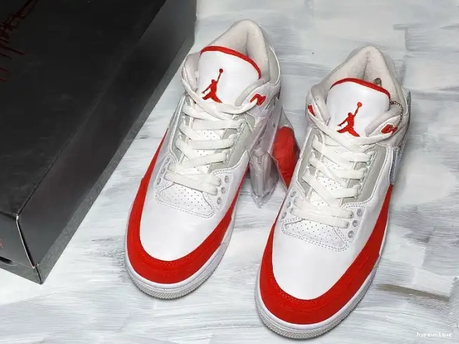 HYPE CJ0939-100 University Jordan Air 3 Retro White Tinker Red 0626